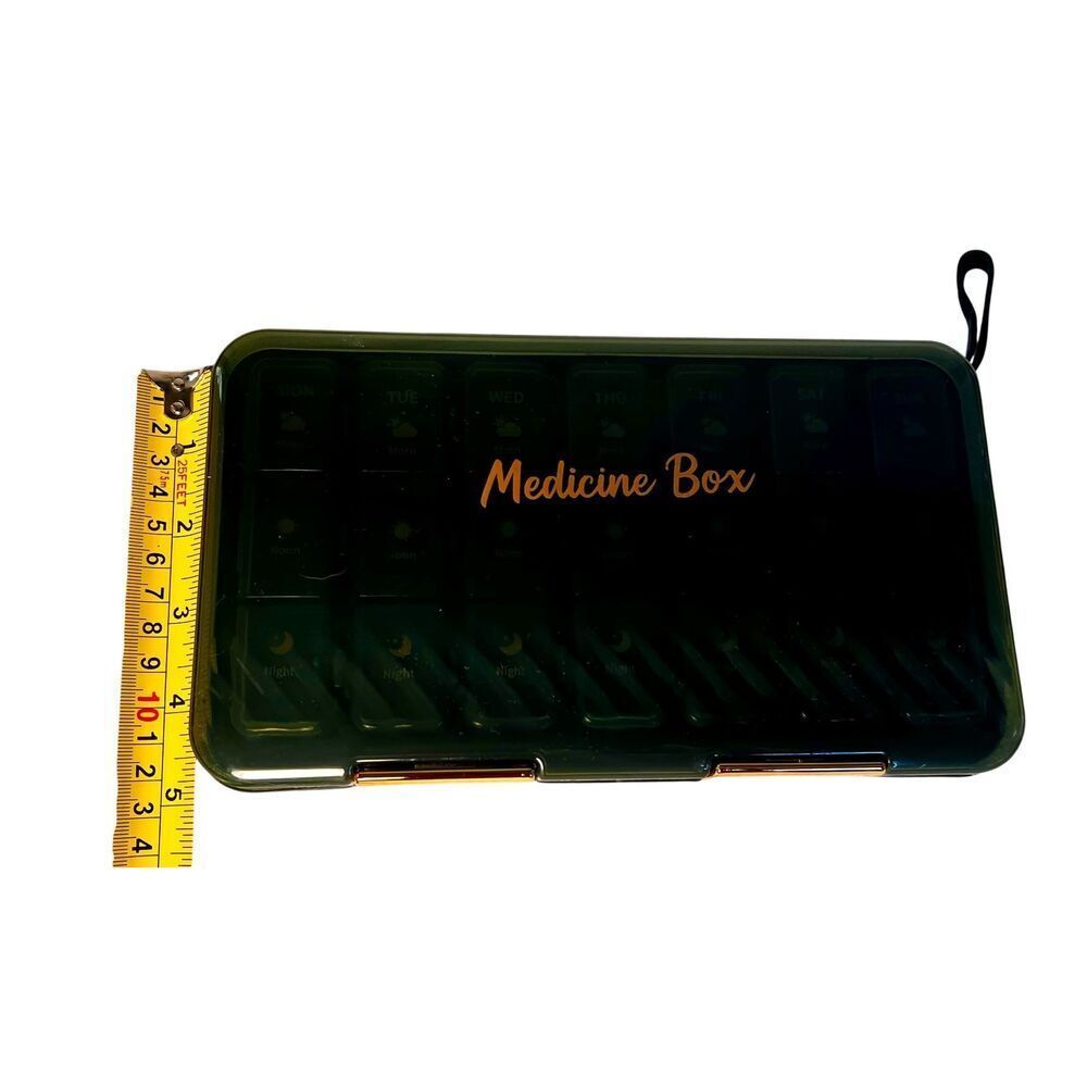 7 Days 21 Grids Portable Travel Kit Classification Medicine Box, Green W Gold